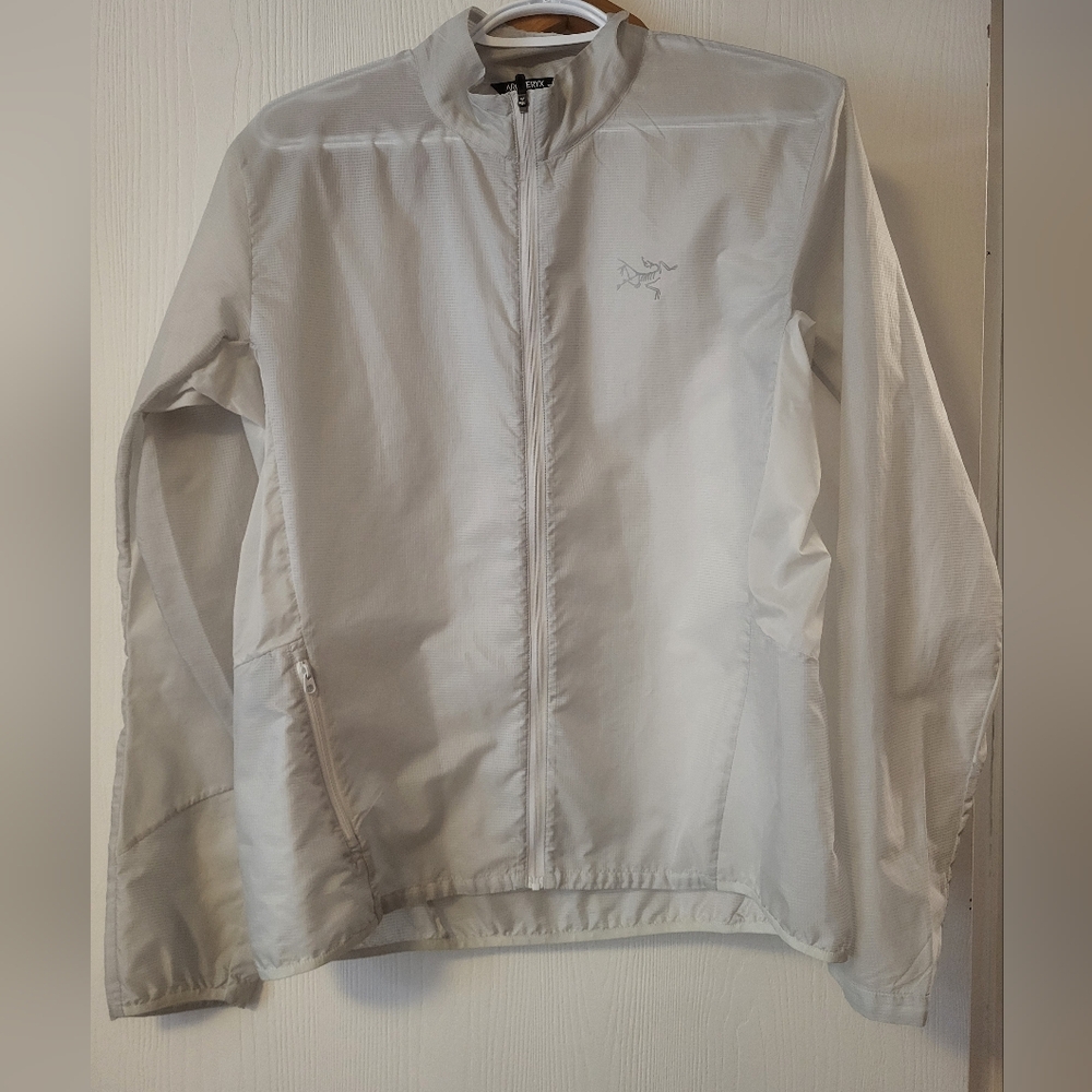 Arc'teryx norvan windshell